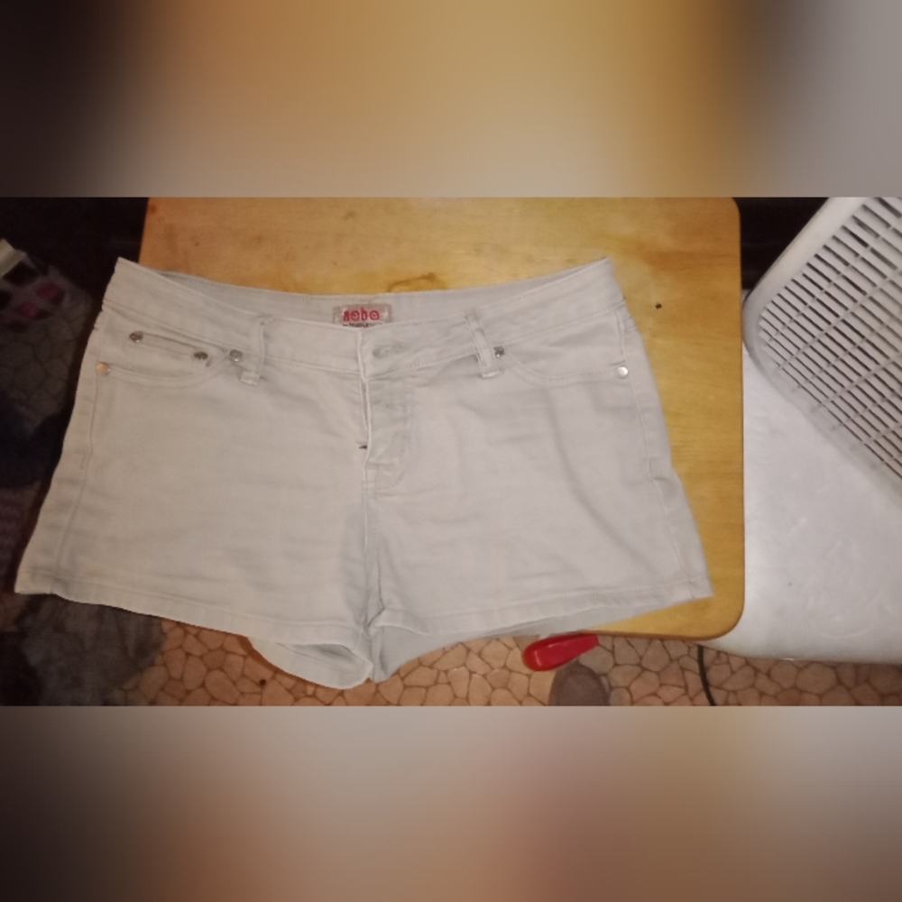 Hollister